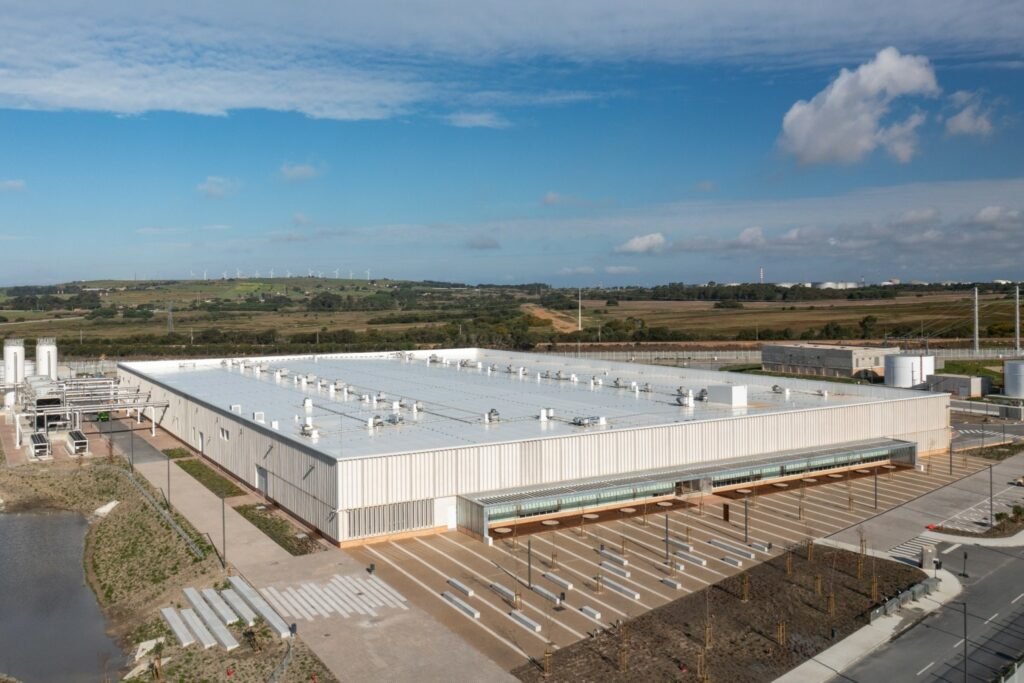 Στρατηγική συνεργασία Schneider Electric – Start Campus για ανάπτυξη AI υποδομών