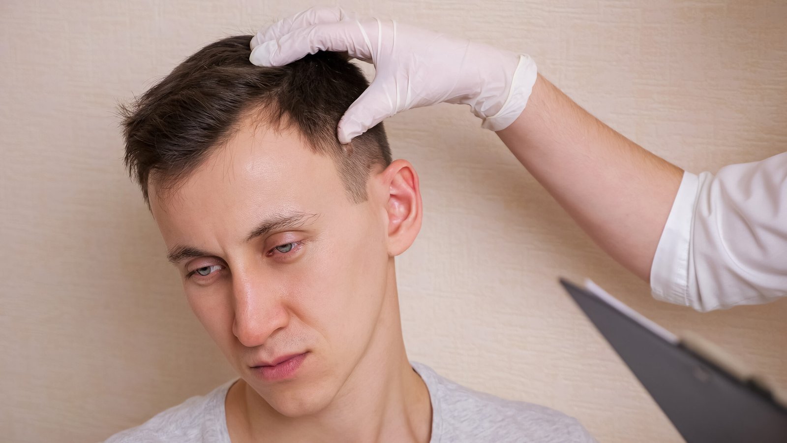 Μεταμόσχευση μαλλιών σήμερα: Ο ρόλος της διεθνούς επιστημονικής συνεργασίας στην εξέλιξη των τεχνικών